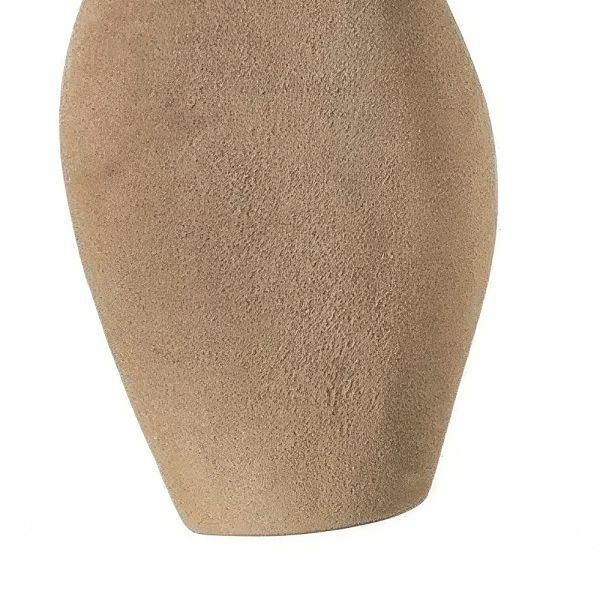 Jarrón decorativo para realzar espacios elegantes