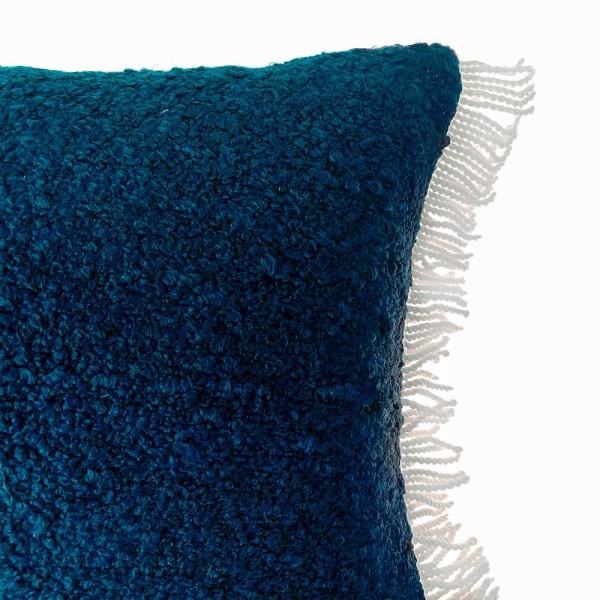 Cojín artesanal con relleno premium para cama y sofá en alta decoración elegante