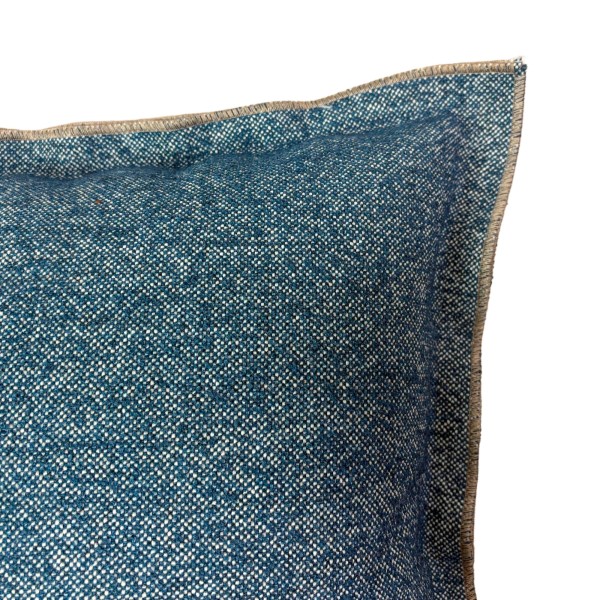 Cojín artesanal con relleno premium para cama y sofá en alta decoración elegante