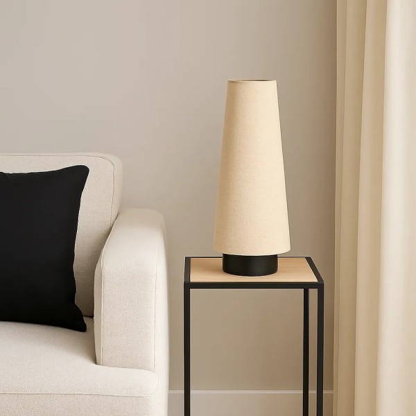 Lámpara de mesa lino natural con base negra 53x19 | Tapidecor