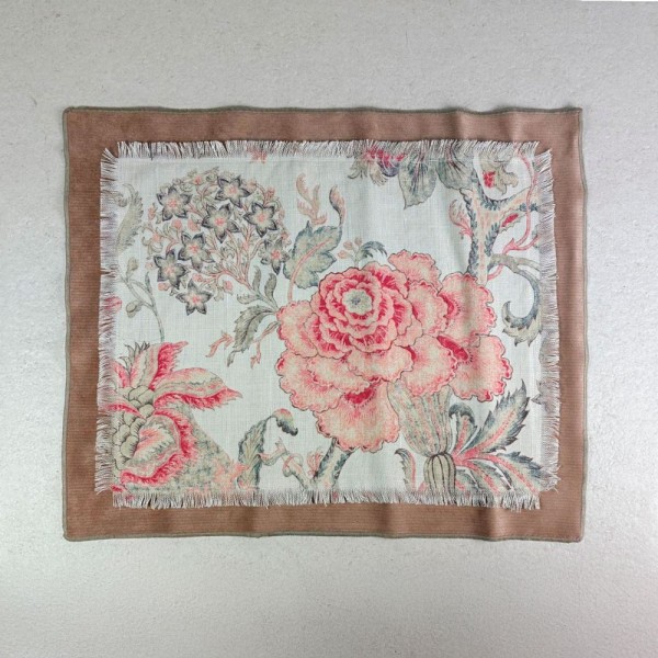 Mantel individual floral bordado base marrón 53x43 | Tapidecor