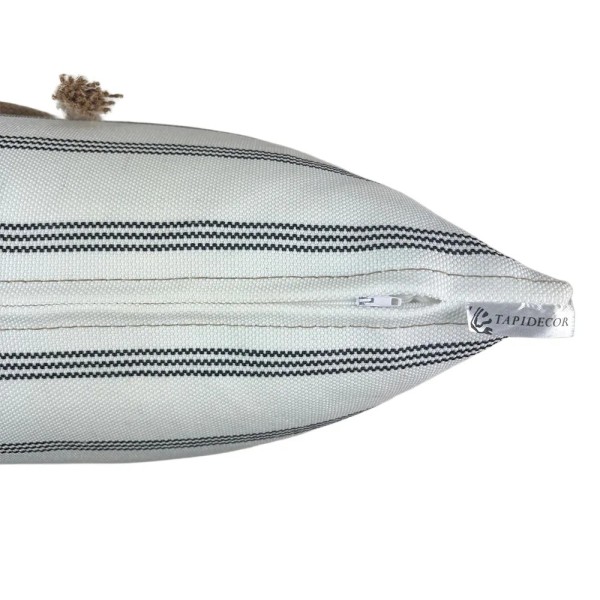 Cojín artesanal con relleno premium para cama y sofá en alta decoración elegante