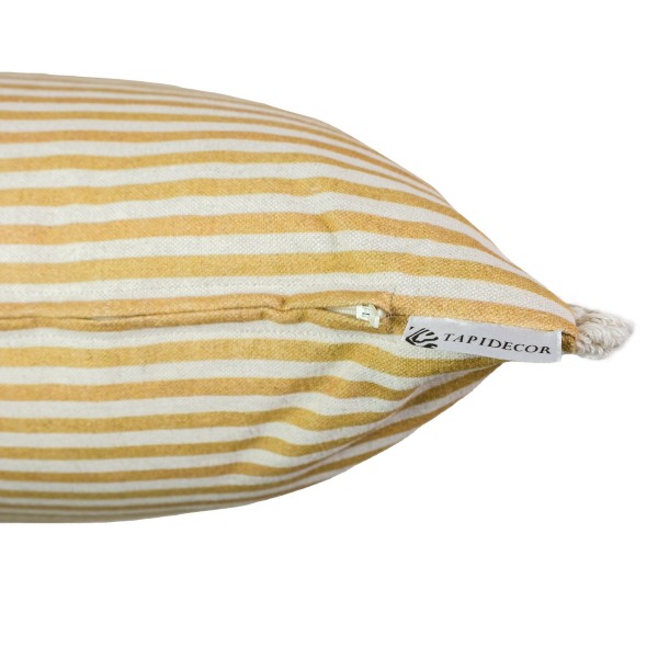 Cojín artesanal con relleno premium para cama y sofá en alta decoración elegante