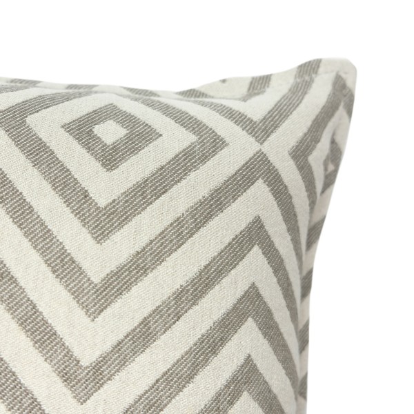 Cojín artesanal con relleno premium para cama y sofá en alta decoración elegante