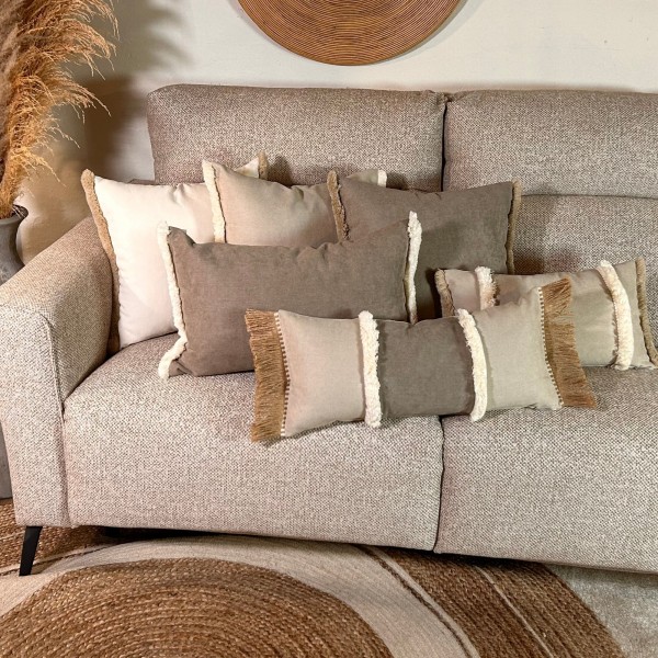 Cojín artesanal con relleno premium para cama y sofá en alta decoración elegante