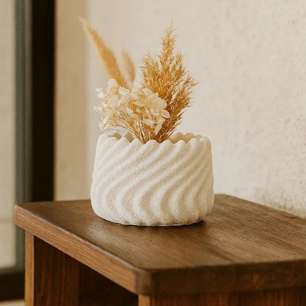 Jarrón decorativo para realzar espacios elegantes