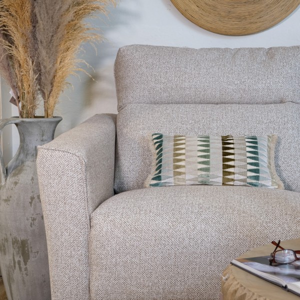 Cojín artesanal con relleno premium para cama y sofá en alta decoración elegante