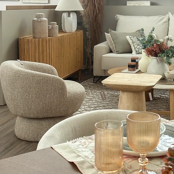 Butaca beige individual giratoria 67x74x70