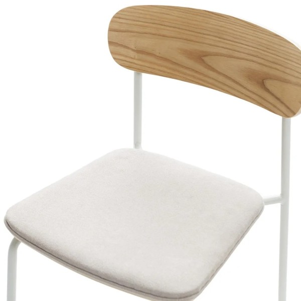 SILLA TAPIZADA BEIGE RESPALDO MADERA  PATAS CREMA 46X51X77 CM