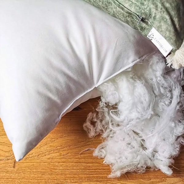 Cojín artesanal con relleno premium para cama y sofá en alta decoración elegante