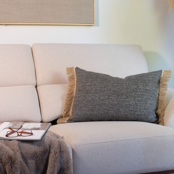 Cojín artesanal con relleno premium para cama y sofá en alta decoración elegante