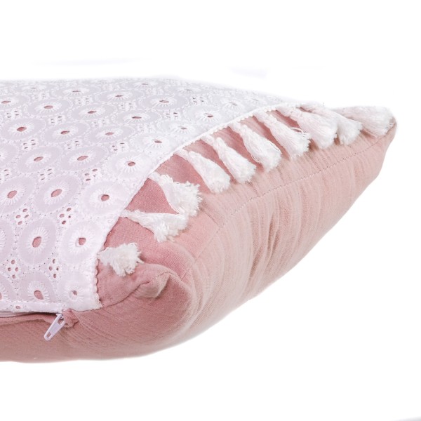 Cojín artesanal con relleno premium para cama y sofá en alta decoración elegante