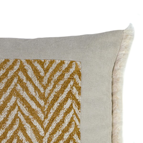 Cojín artesanal con relleno premium para cama y sofá en alta decoración elegante