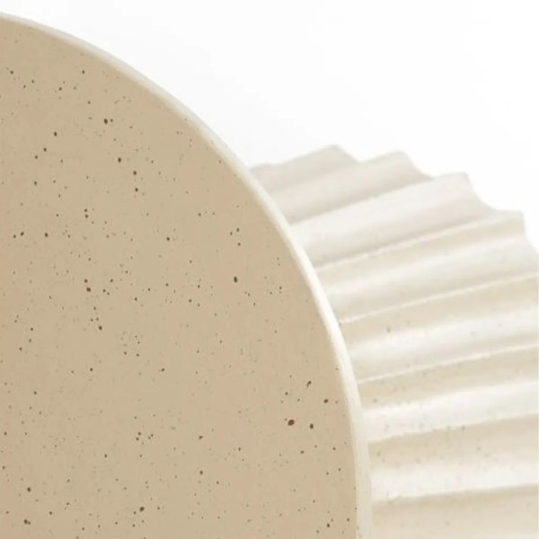 Mesa auxiliar metal arena ranurada y punteada  40X40X51 CM