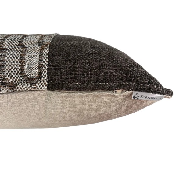 Cuscino marrone Choco. Geman Band. Riempimento premium 60x40 incluso