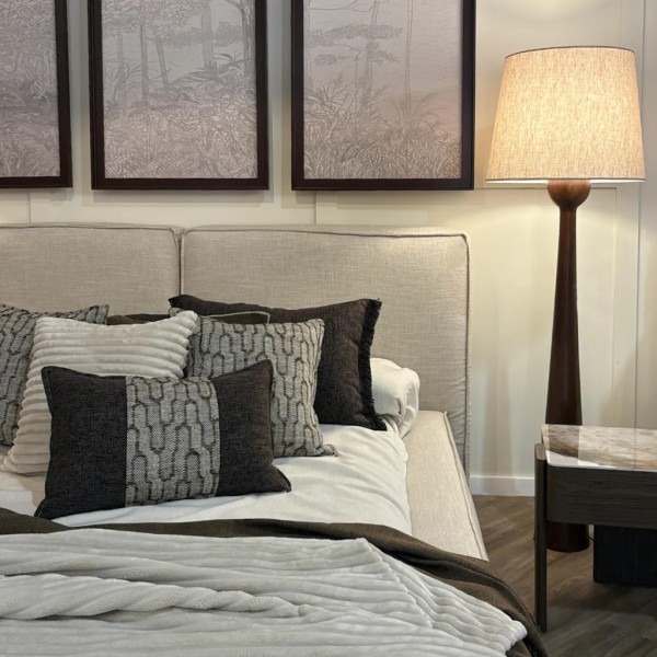 Cojín blanco pana ancha mullida  50x50 Relleno Premium incluido | Tapidecor