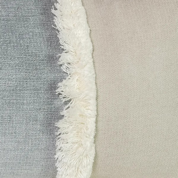 Cojín banda verde doble fleco con relleno premium 60X30