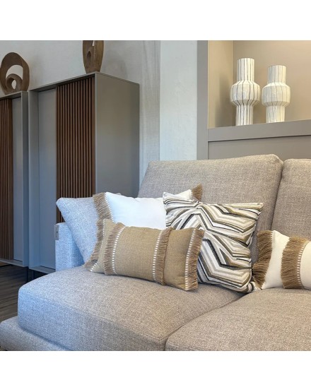 Cojín camel doble fleco 50X30 | Relleno Premium incluido | Tapidecor 2