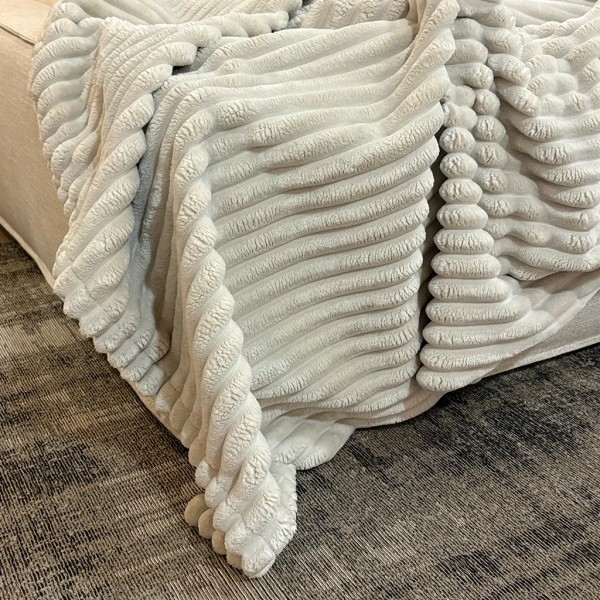 Manta pie cama pana blanca mullida  230X140