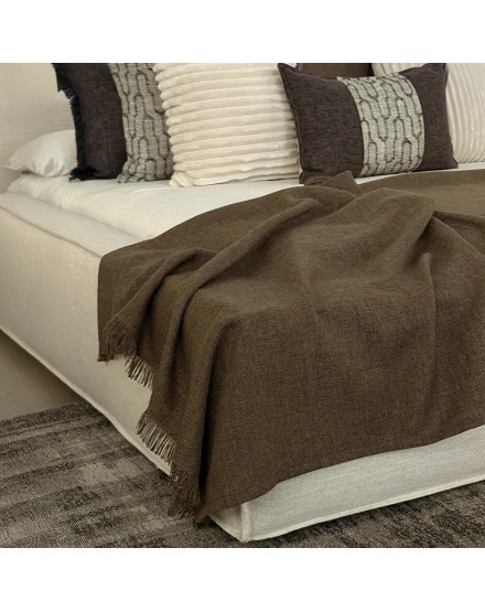 Manta marrón remate desflecado | Decoración de hogar | Tapidecor 2