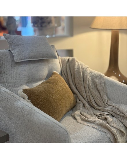 Cojín marrón caramelo liso fleco blanco 60X40 Relleno premium incluido 2