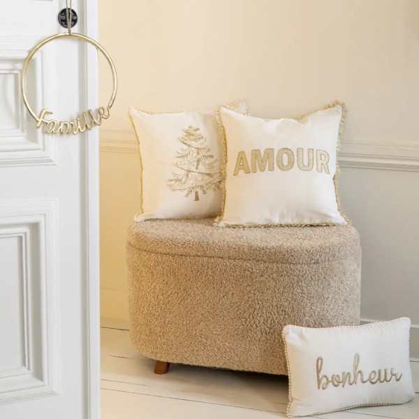 Banqueta contenedor bouclé beige con patas nogal 80x40x48 cm | Tapidecor