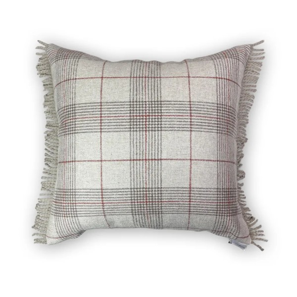 Cojín cuadros fondo beige fleco rizado caqui 50X50 Relleno Premium incluido