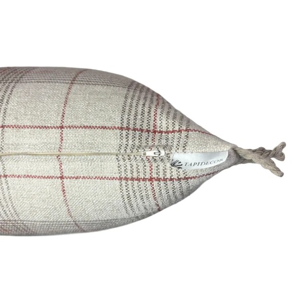 Cojín cuadros fondo beige fleco rizado caqui 50X50 Relleno Premium incluido