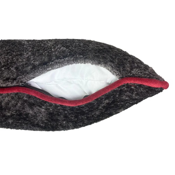 Cojín Suave tono topo Cordón Burdeos 50x50 Relleno premium incluido