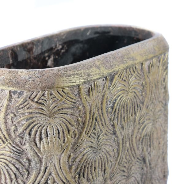 Jarrón decorativo para realzar espacios elegantes